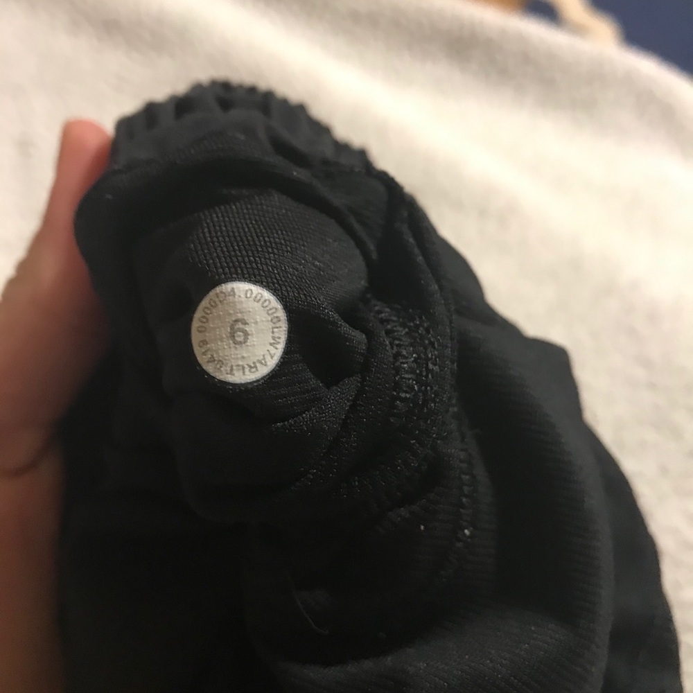 Lululemon Hotty Hot shorts